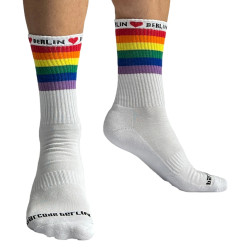 Barcode Berlin Chaussettes blanches Pride Love Berlin